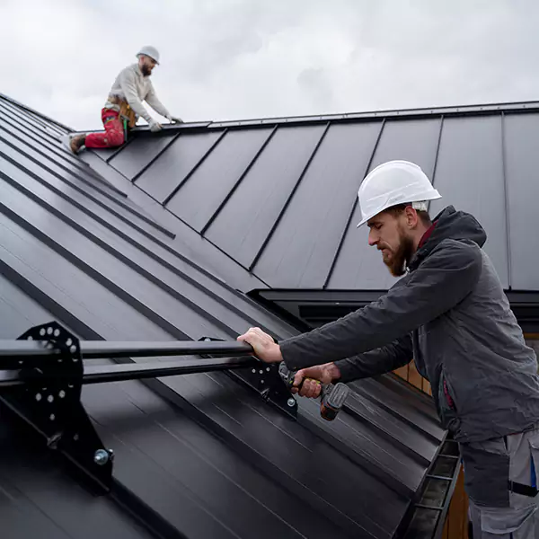 Why Plainfield Property Owners Choose Plainfield Roofing Pro for Metal Roof Repair?